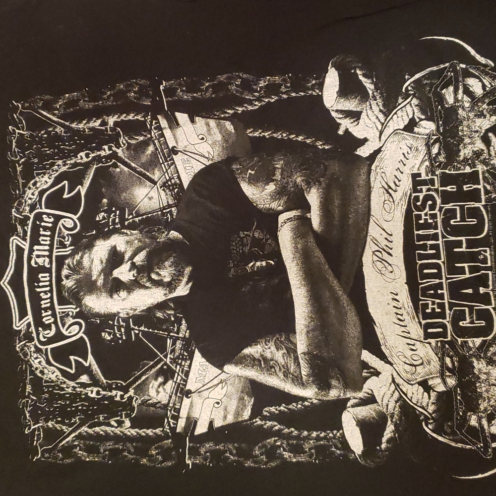 Cornelius Marie, Capt Phil, Deadliest Catch tshirt